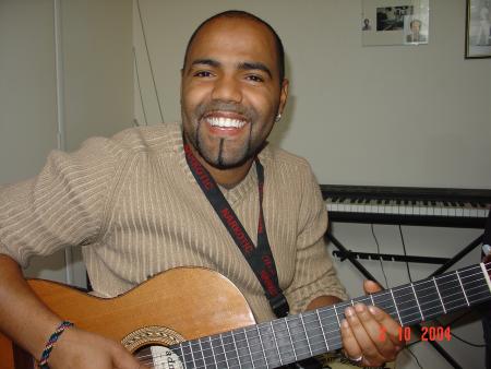CARLOS EVORA